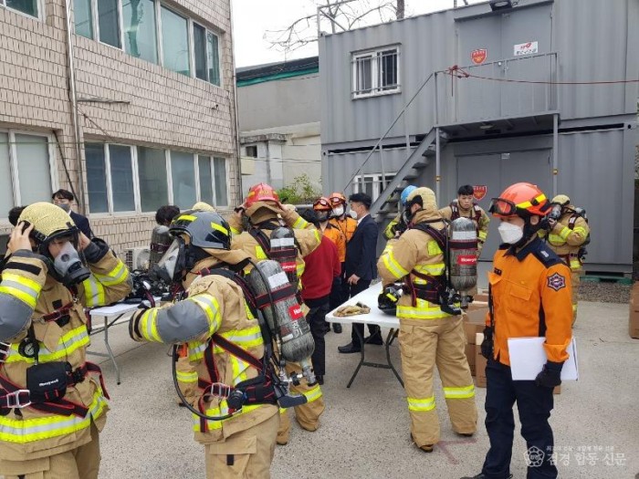 공기호흡기 세트 현장 적합성 평가 시연회 (2).jpg