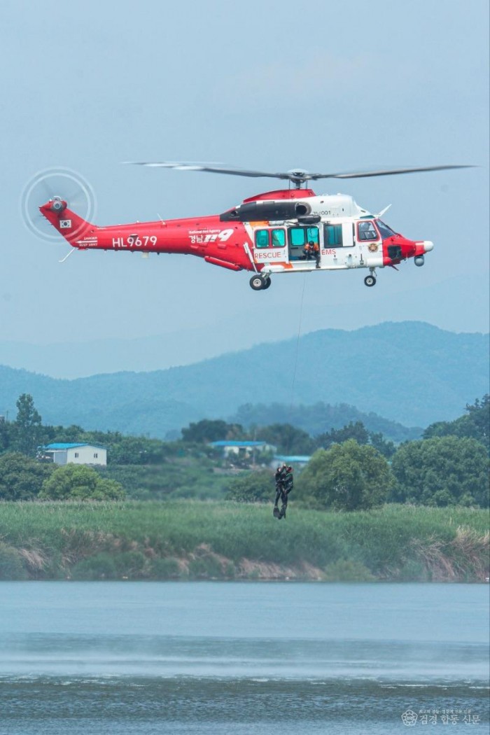 230622-1수난사고대비헬기구조훈련.jpg