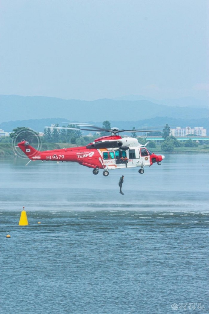 230622-1수난사고대비헬기구조훈련2.jpg