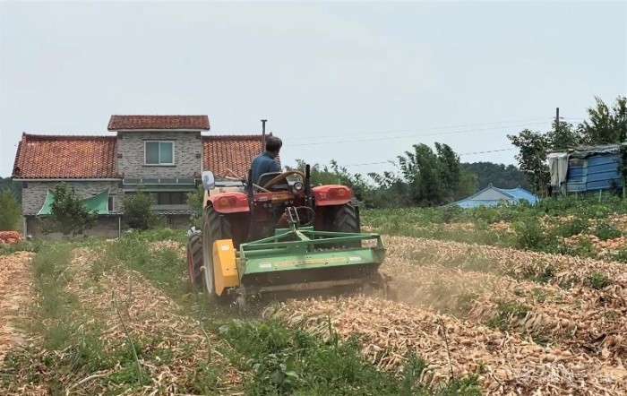 농기계 영농작업.jpg