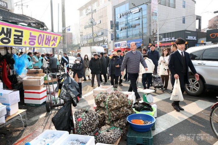 [상주시 투자경제과]장보기 행사.JPG